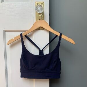 Lululemon sports bra